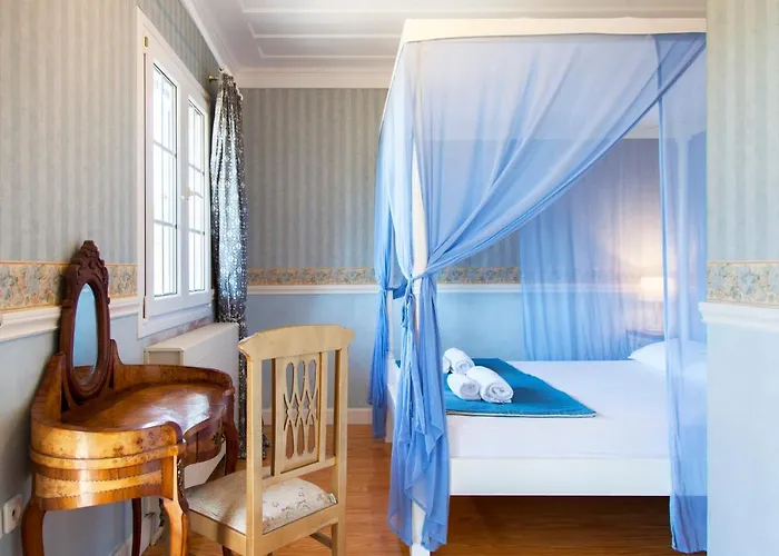 Elite Escape 度假居 *