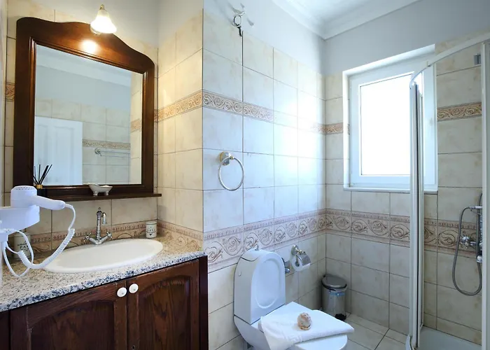 Elite Escape 度假居 *