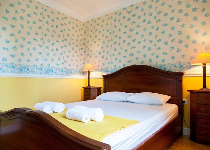 Elite Escape * Tsoukaládhes