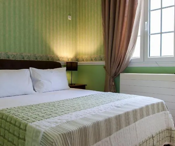 Elite Escape Tsoukaládhes